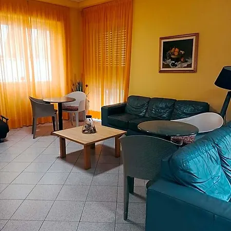 Hotel Armida 2*